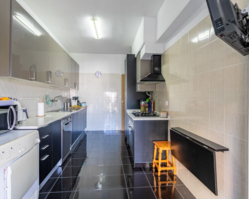 Apartamento T2, para venda na Nova Lisboa, Olivais 