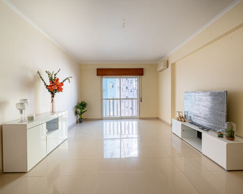 Apartamento T2  com Arrecadação em Santa Marta do Pinhal
