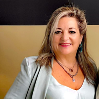 Manuela Pires