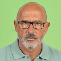 Óscar Pires