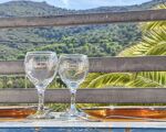 CÓMODO APARTAMENTO VISTA A LA MONTAÑA CON TERRAZA Y ESTACIONAMIENTO