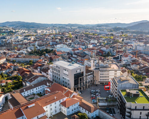 Prédio Urbano para Restauro no Centro Histórico de Braga