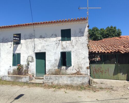 Casa antiga P/ investimento e reconstrução , Vilar do Boi