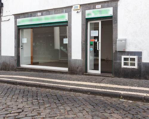 Loja para arrendar no centro da cidade de Ponta Delgada | Açores