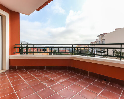 T2 c/ terraço - Resort Campo Real